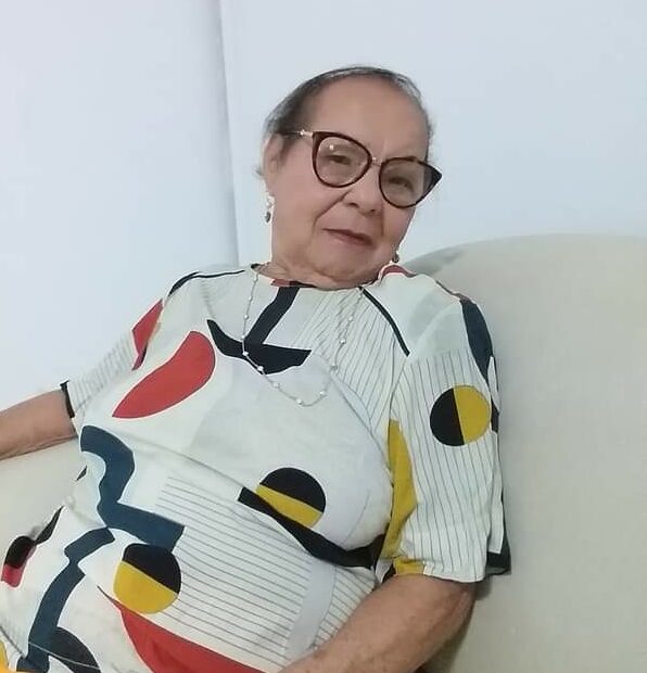 Josefa Eunice Ferreira Gomes