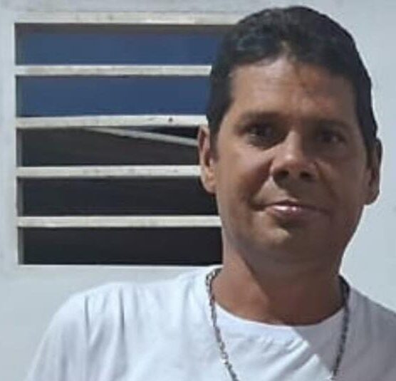 Elisvaldo Xavier de Oliveira
