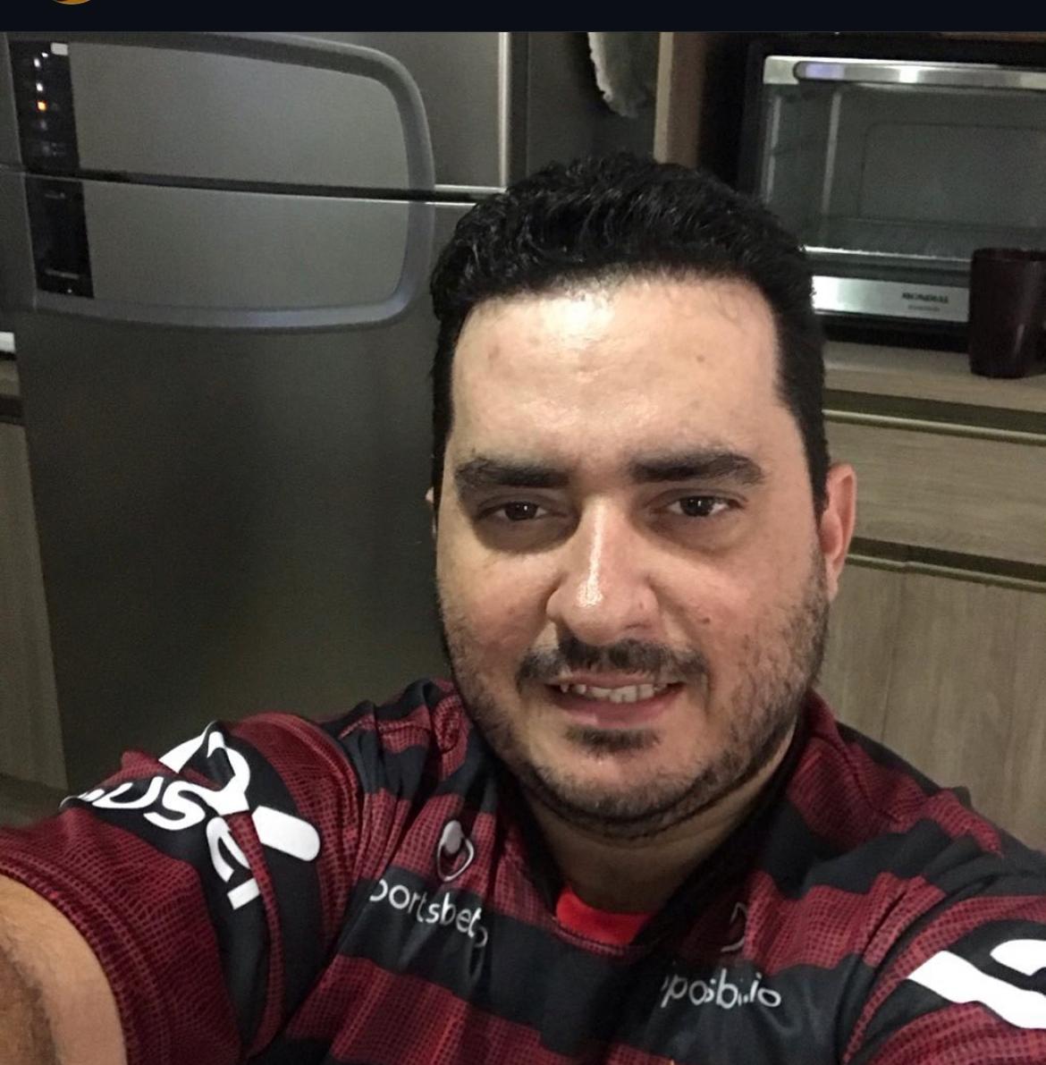 Valmir Moura de Barros